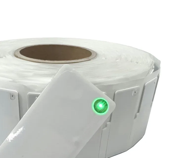 Etiqueta RFID modelo 13: UHF com LED para busca de itens